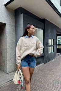 Statement Sweater - Beige