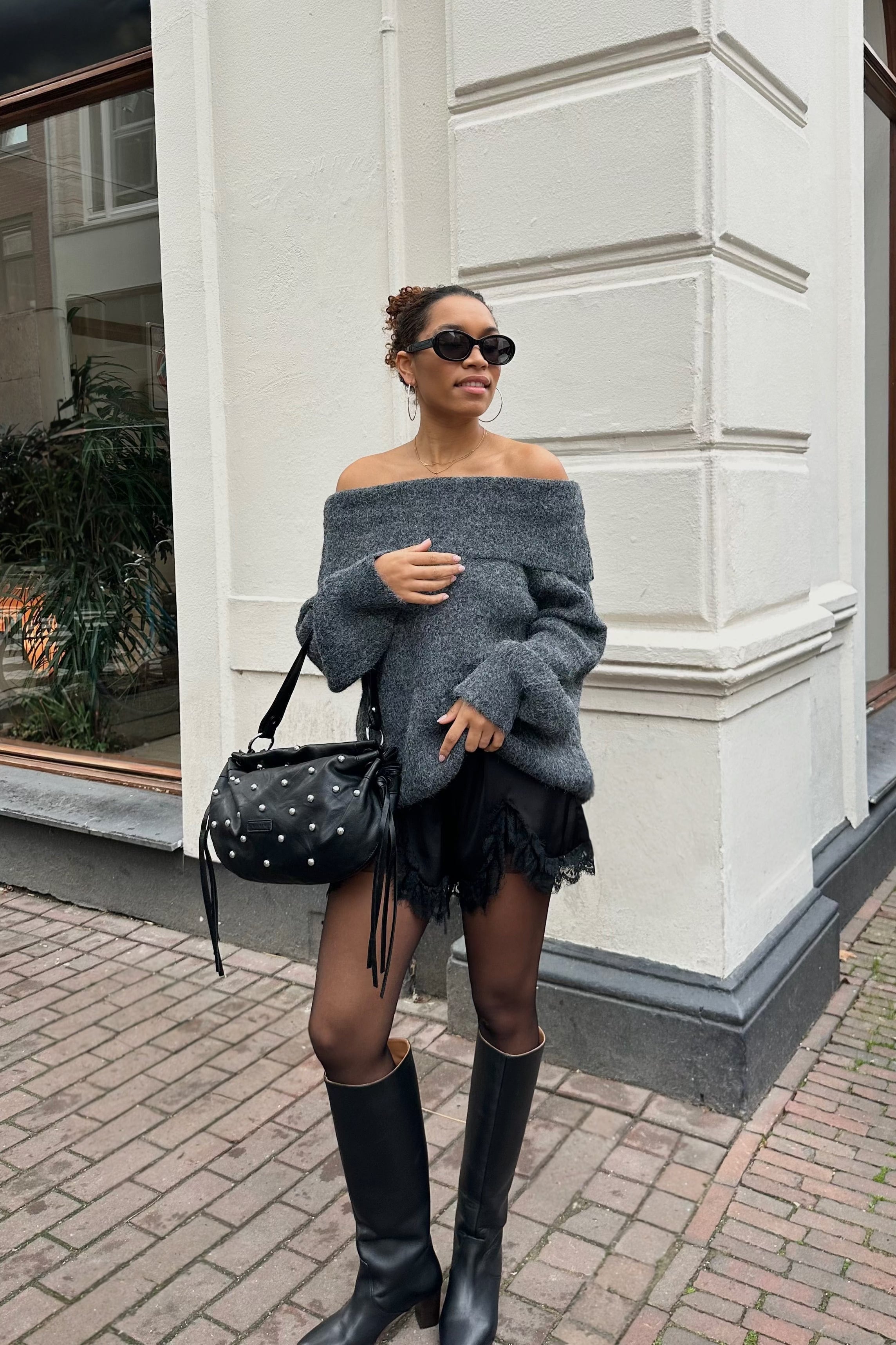 Liv Off-Shoulder Trui - Grijs