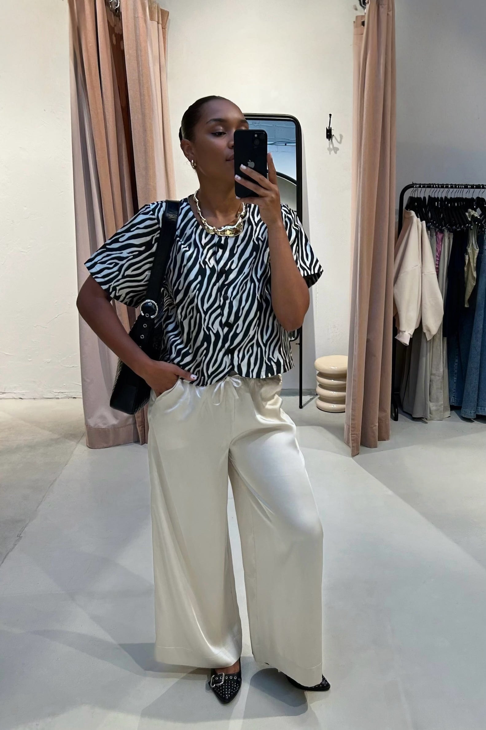 Sebba Satijnen Pantalon - Beige