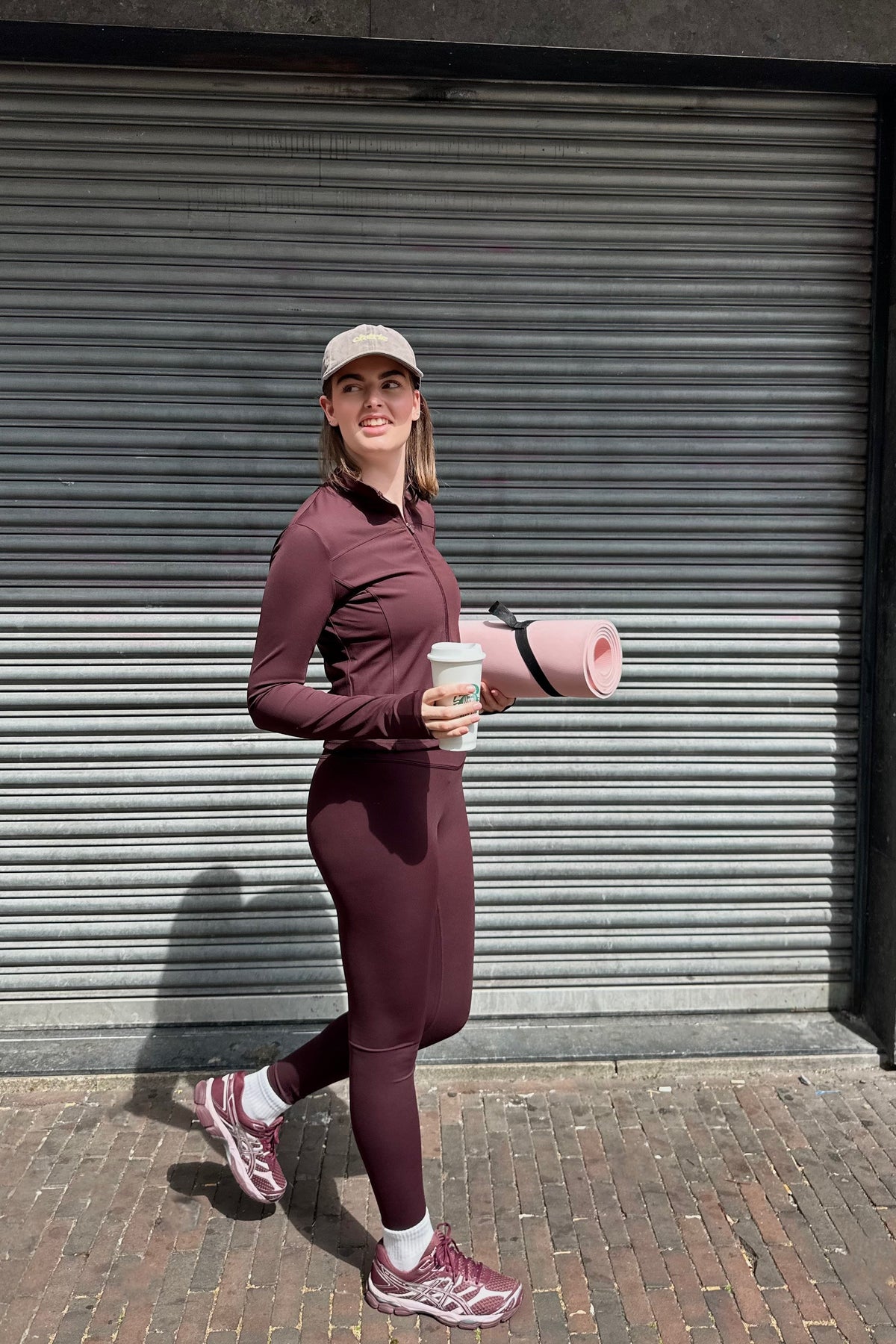 SPORTSWEAR