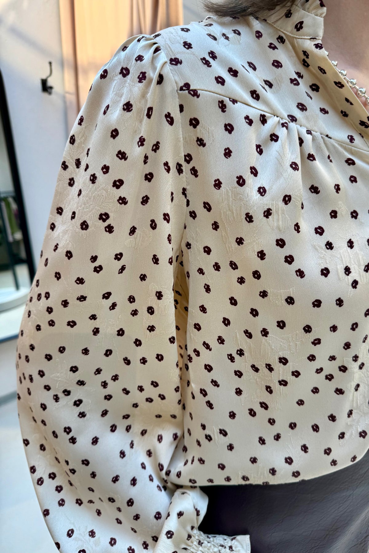 Astrida Bloemen Blouse - Crème