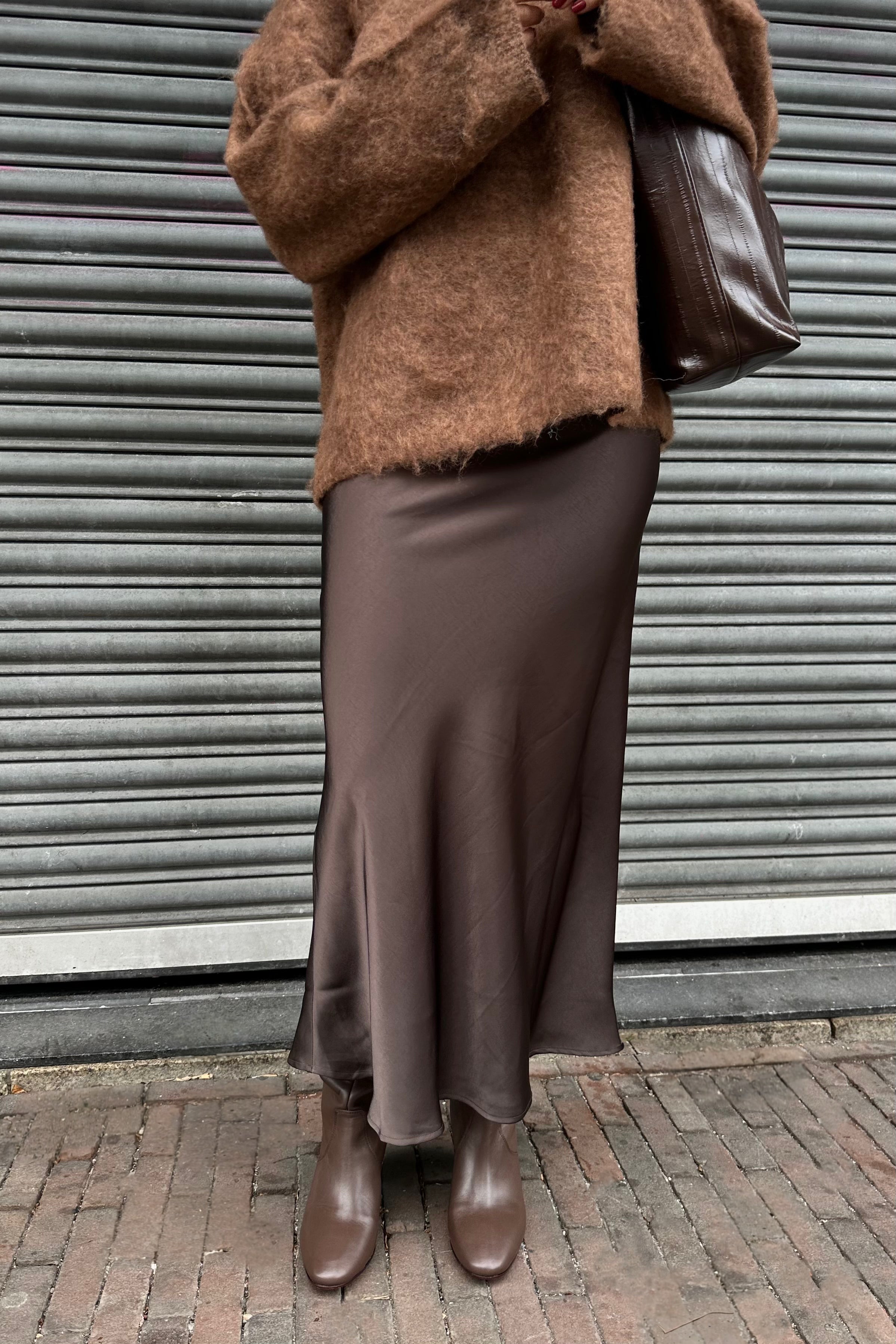 Vicky Satijnen Rok - Donker Bruin