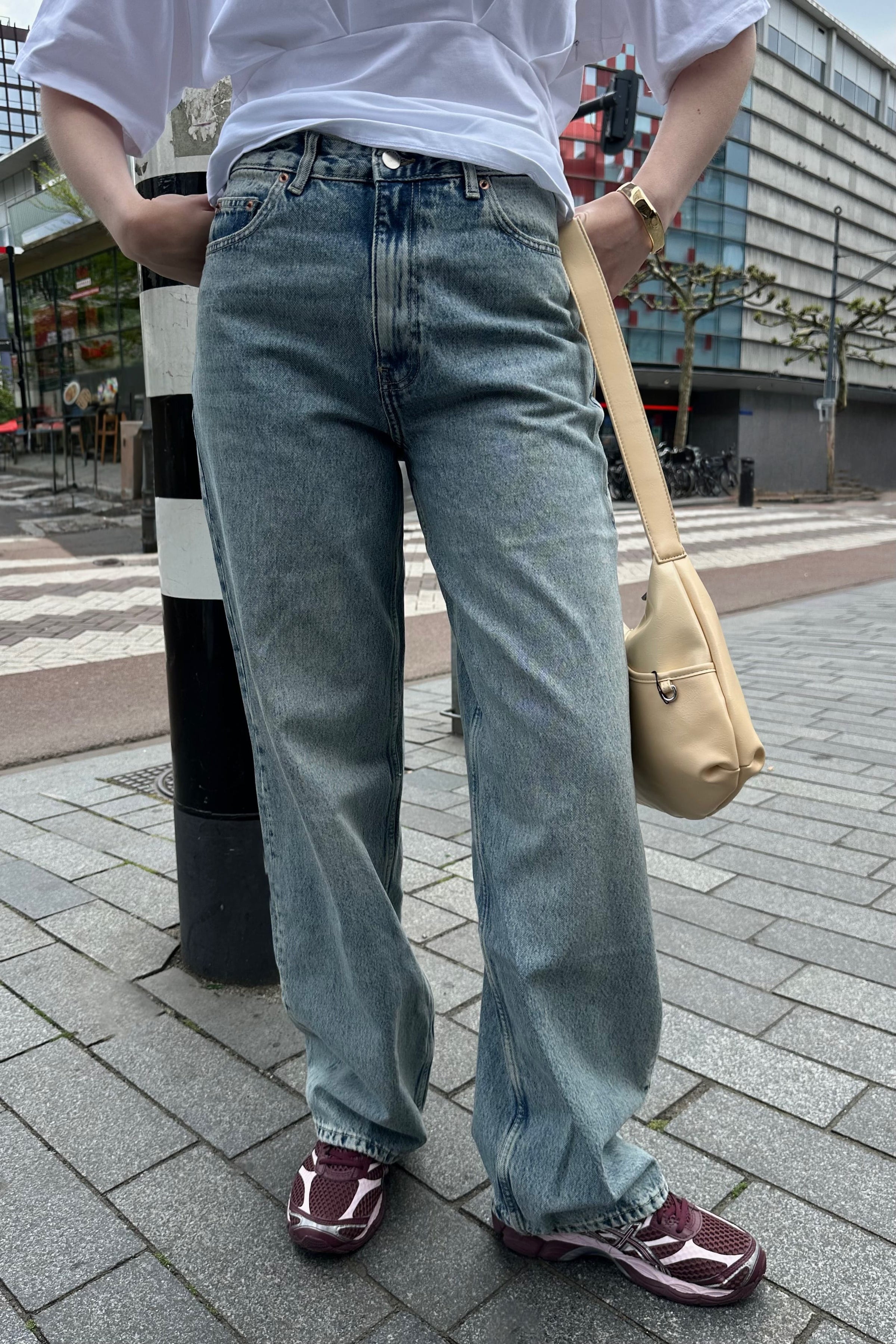 Donna High Relaxed Jeans - Drift Light Used
