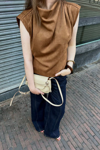 BobbieCC Pleat Top - Camel
