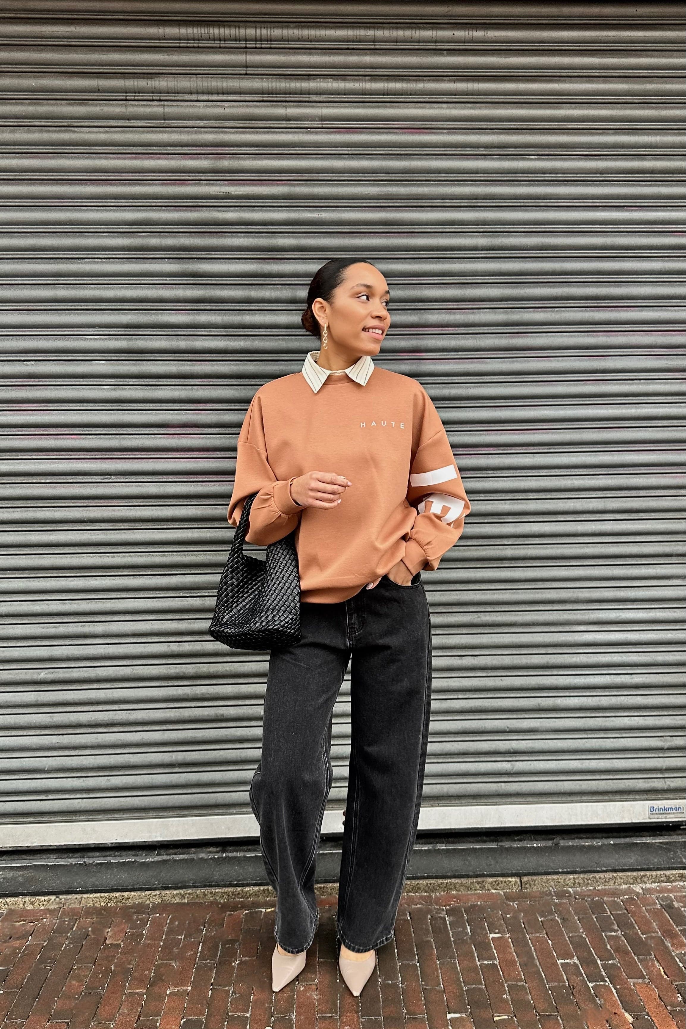 Maxi Split Logo Sweater - Camel