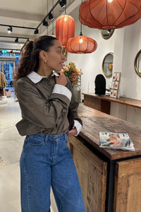 Kelly Blouse - Bruin