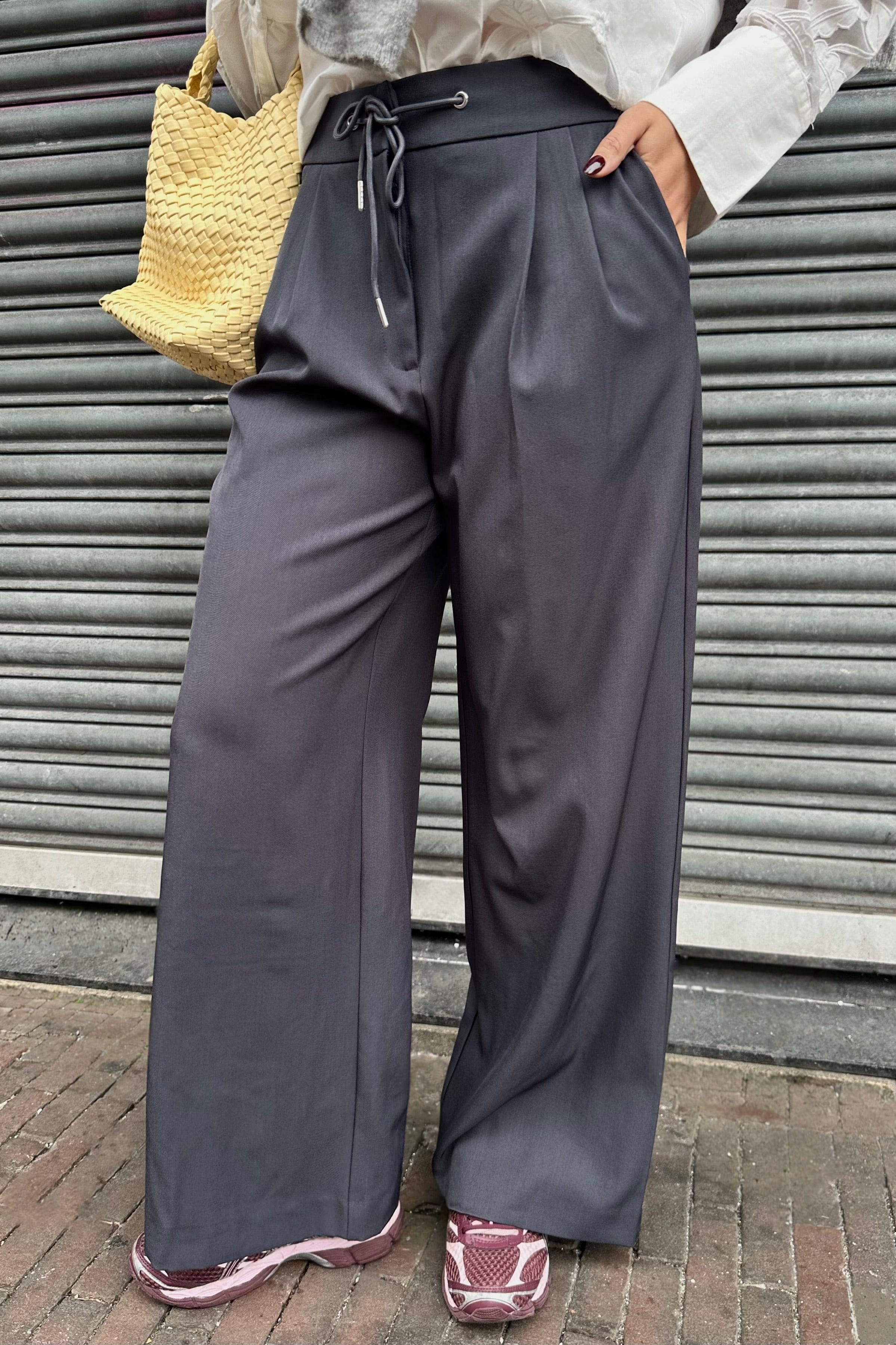 YASCarivo Pantalon - Donkergrijs