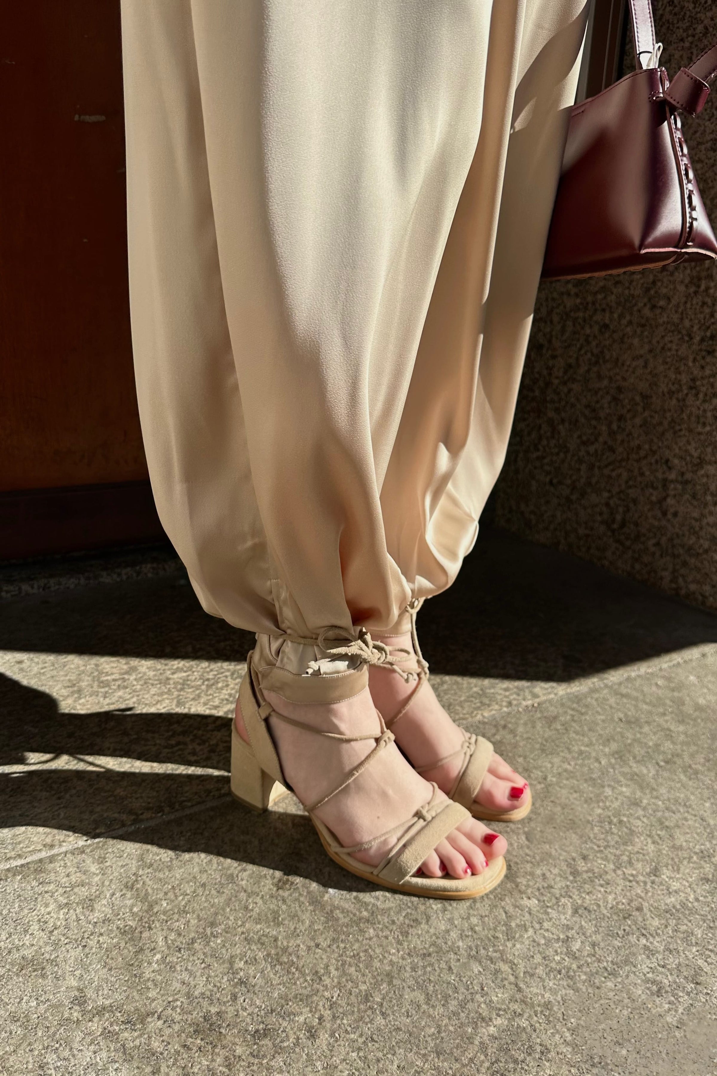 Fayla Drapy Satijnen Pantalon - Beige