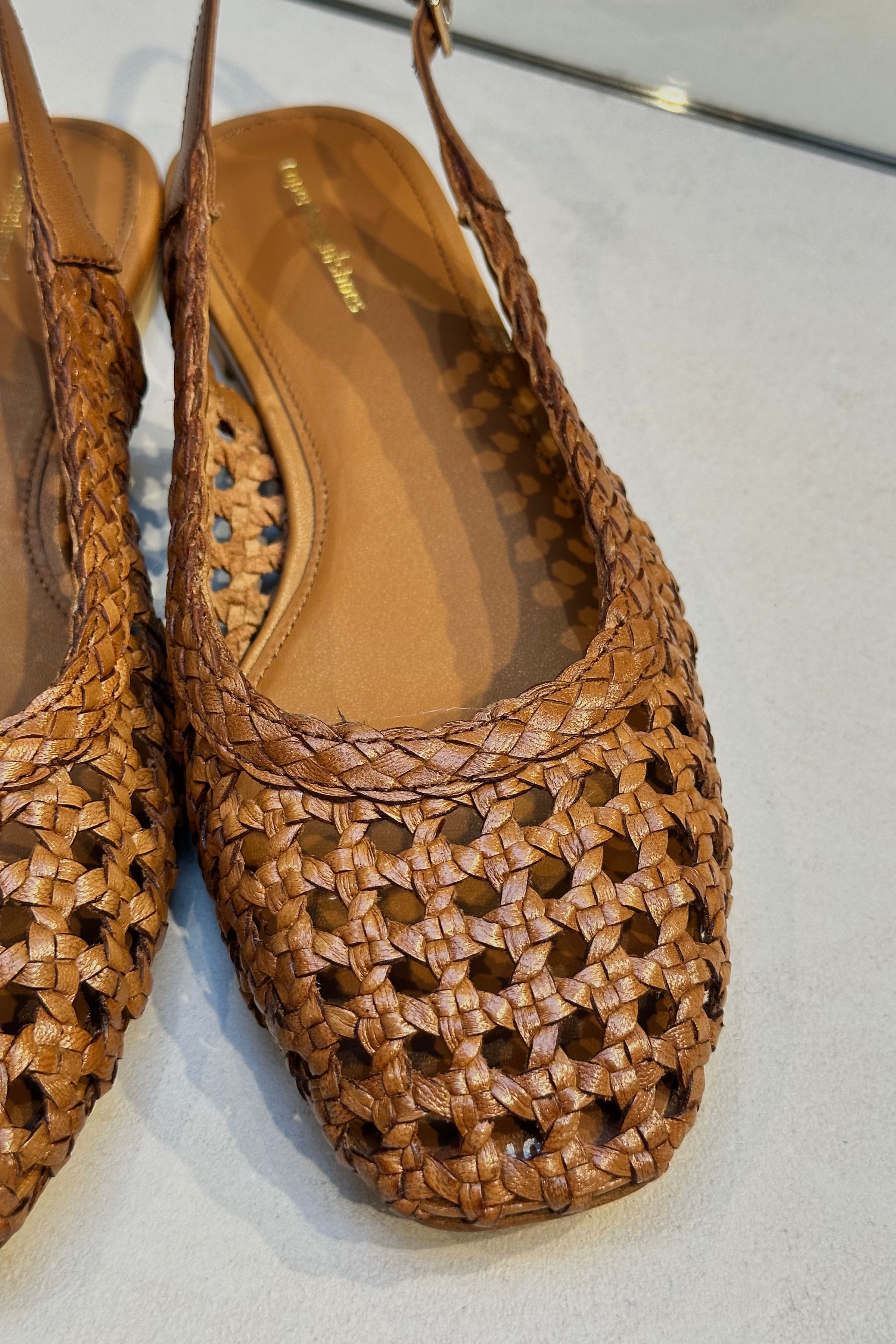 As The Sea Slip In's - Cognac