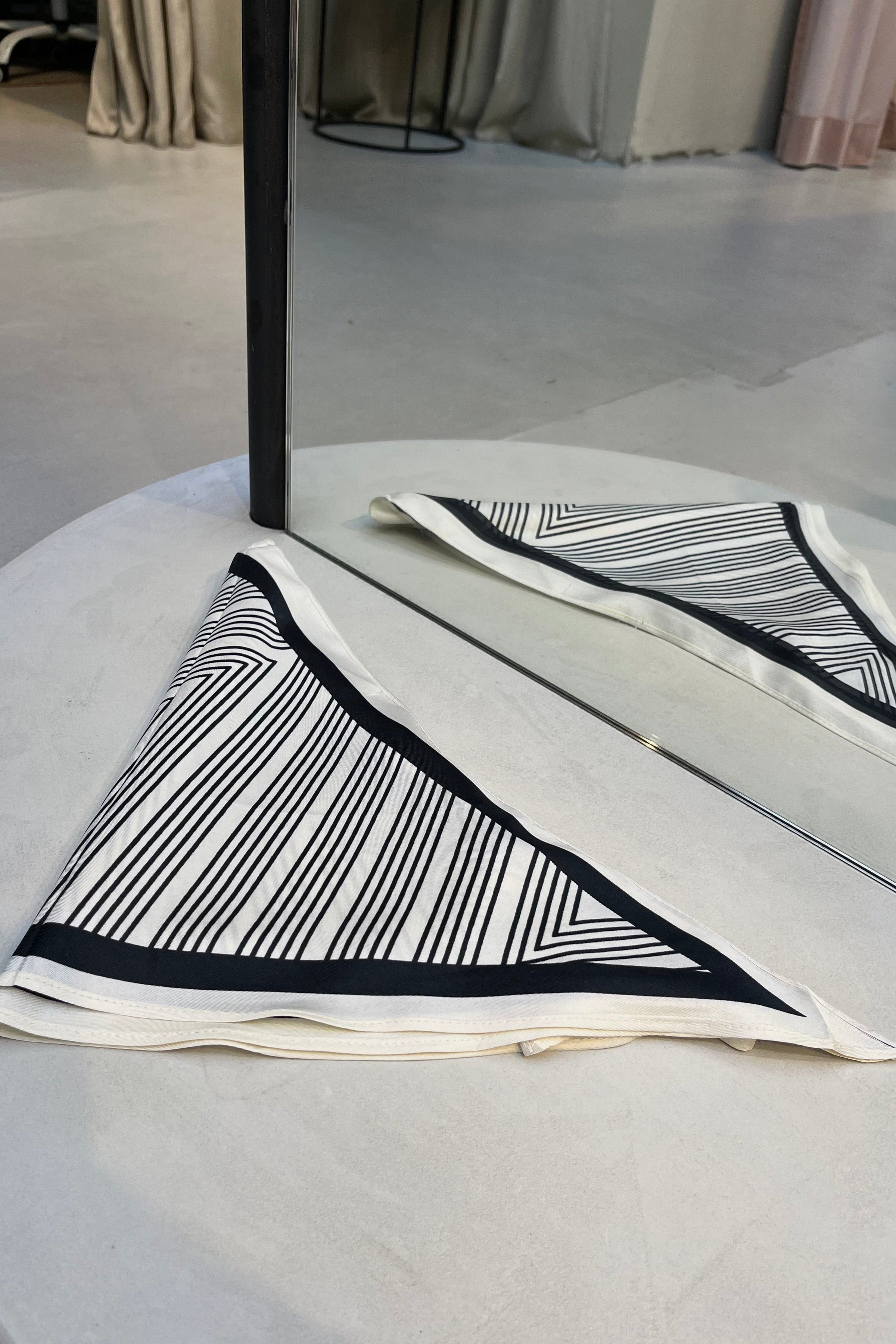 SisuCC Scarf - Off White