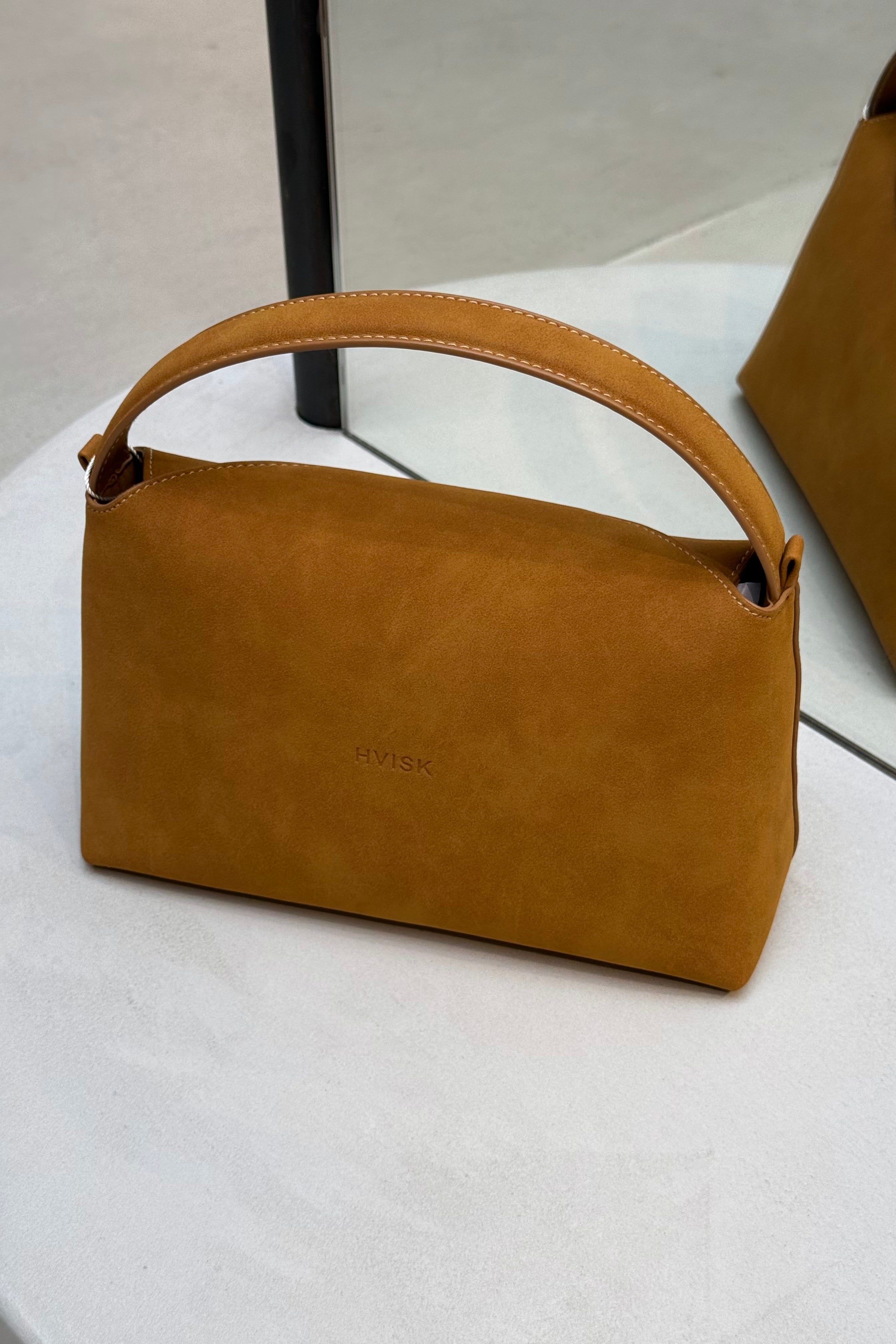 Note Brush Structure Tas - Suede