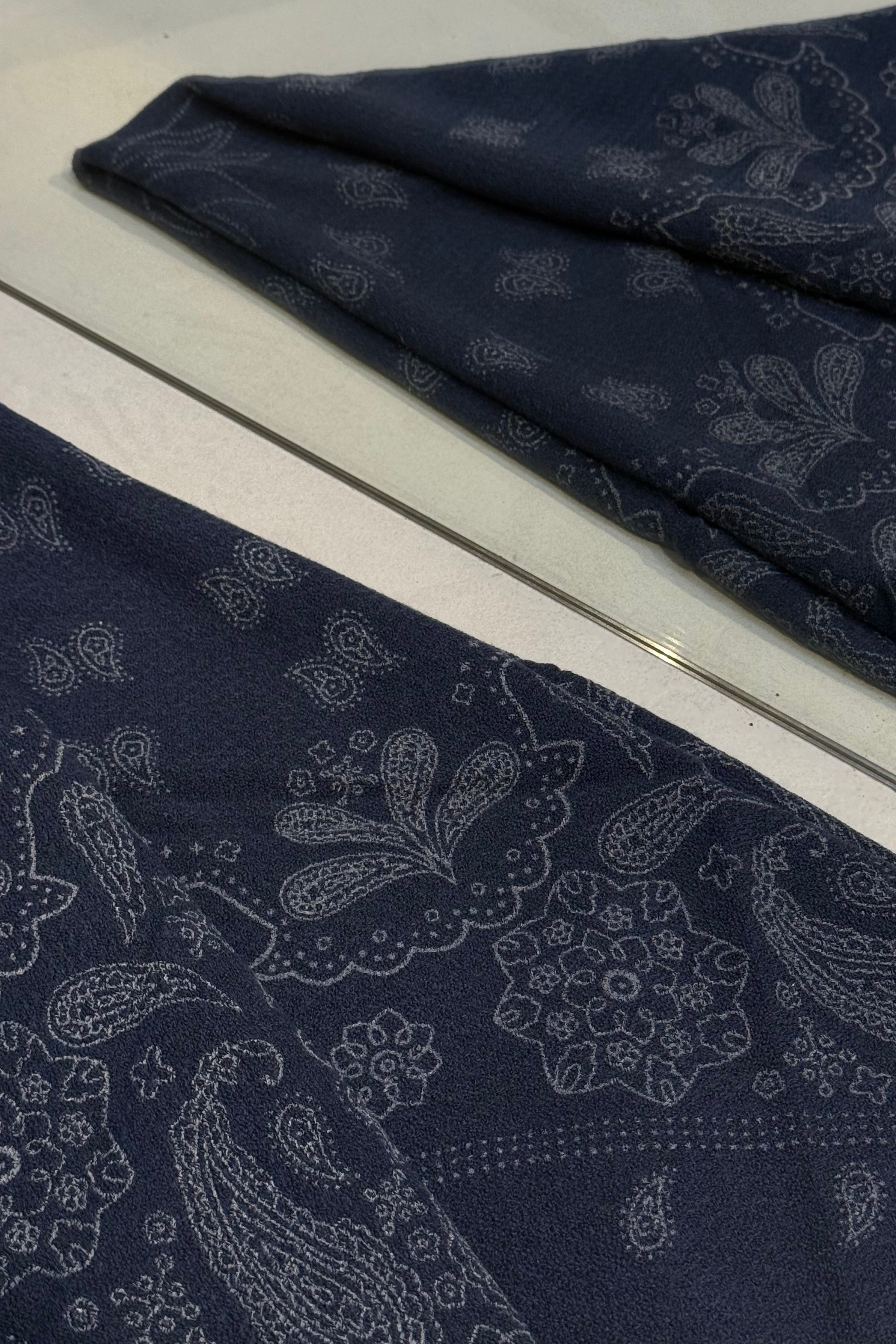 Claire Paisley Sjaal - Donker Blauw