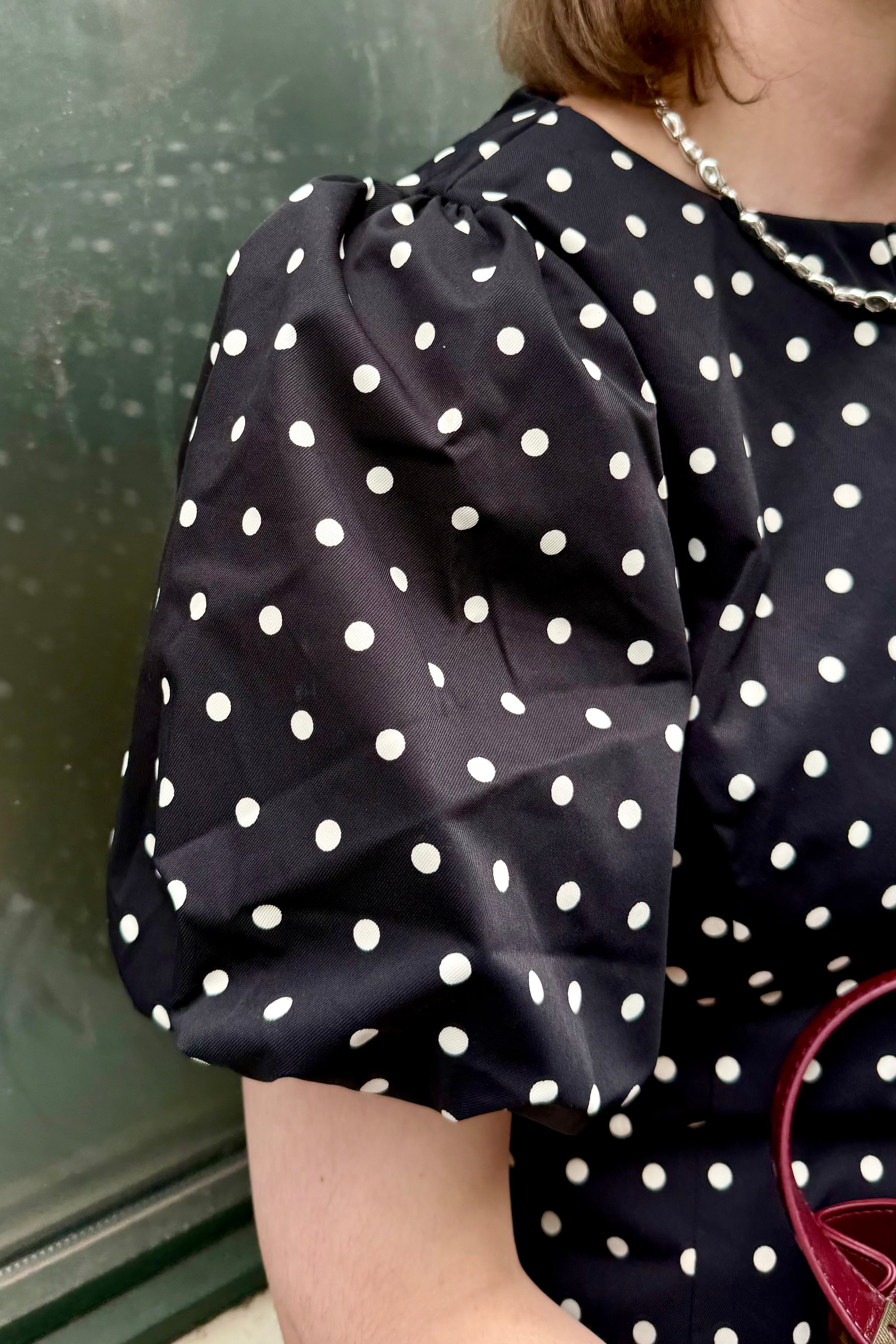 Anela Stippen Blouse - Zwart