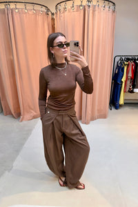 Lara Top - Bruin