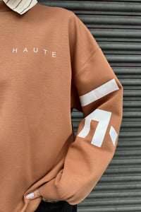 Maxi Split Logo Sweater - Camel