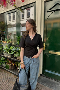 Simmo Eyelet Blouse - Zwart