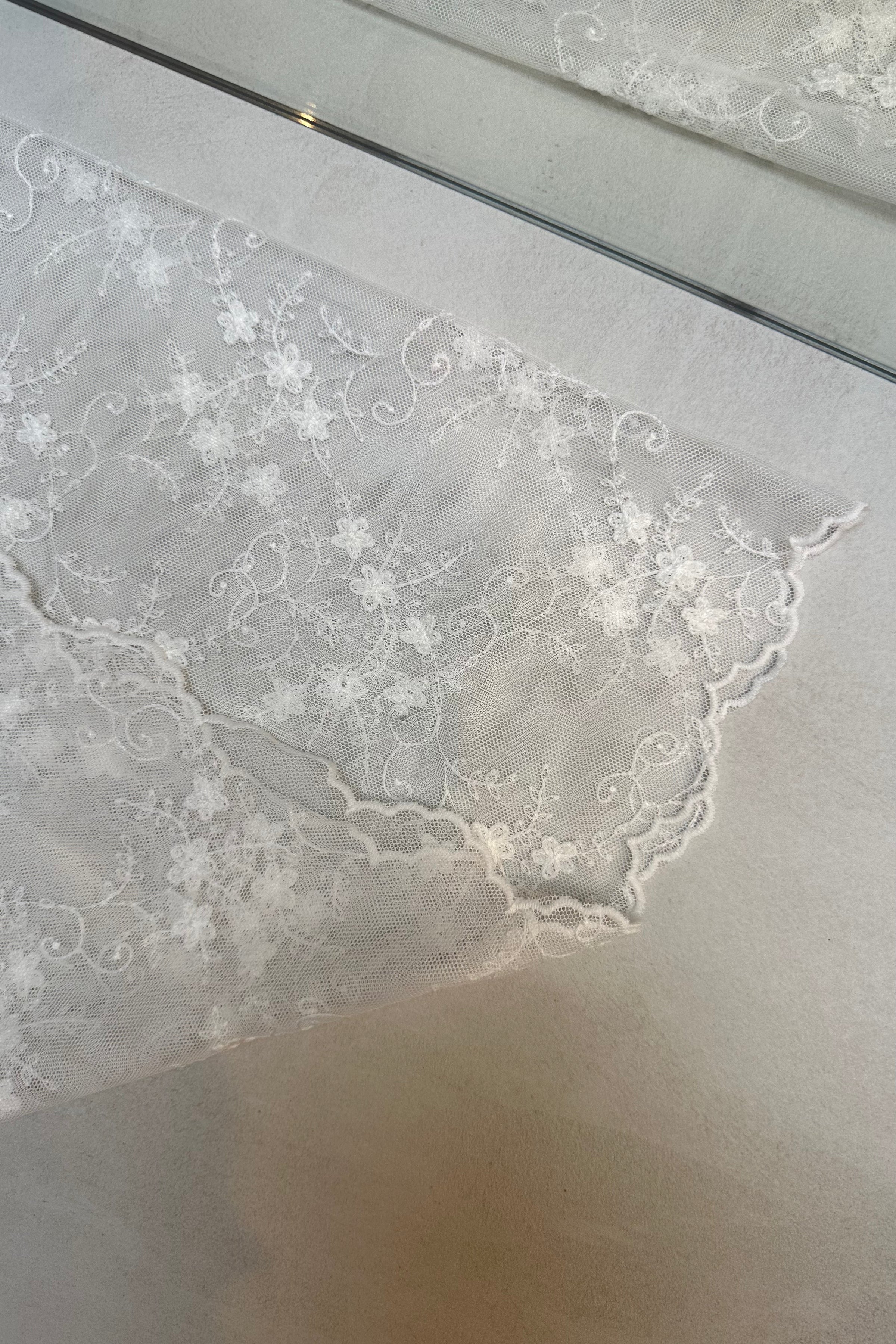 Lace Scarf - Beige