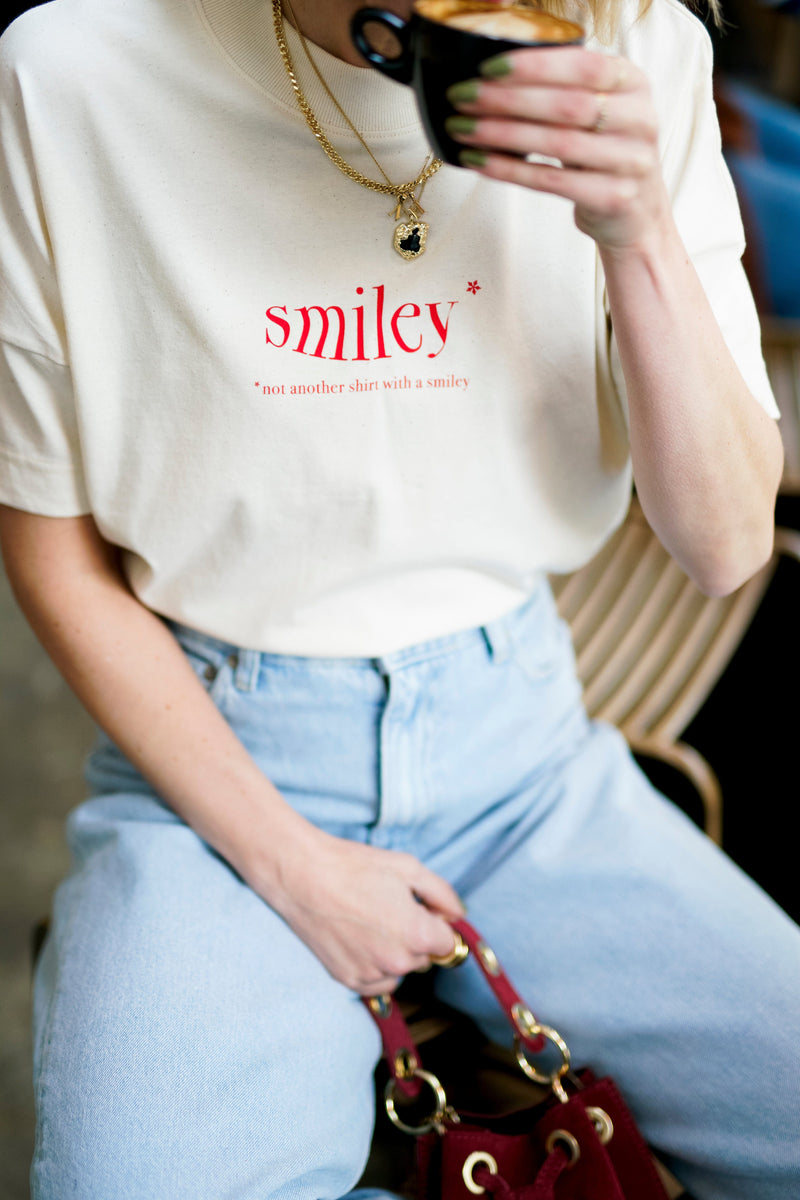 The Not Another Smiley T-shirt - Beige
