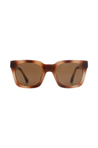Nancy Zonnebril - Demi Brown