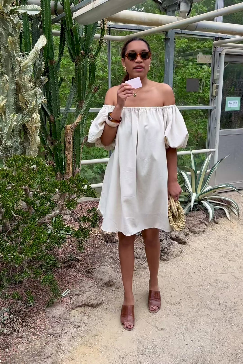 Annebel Off Shoulder Jurk - Beige