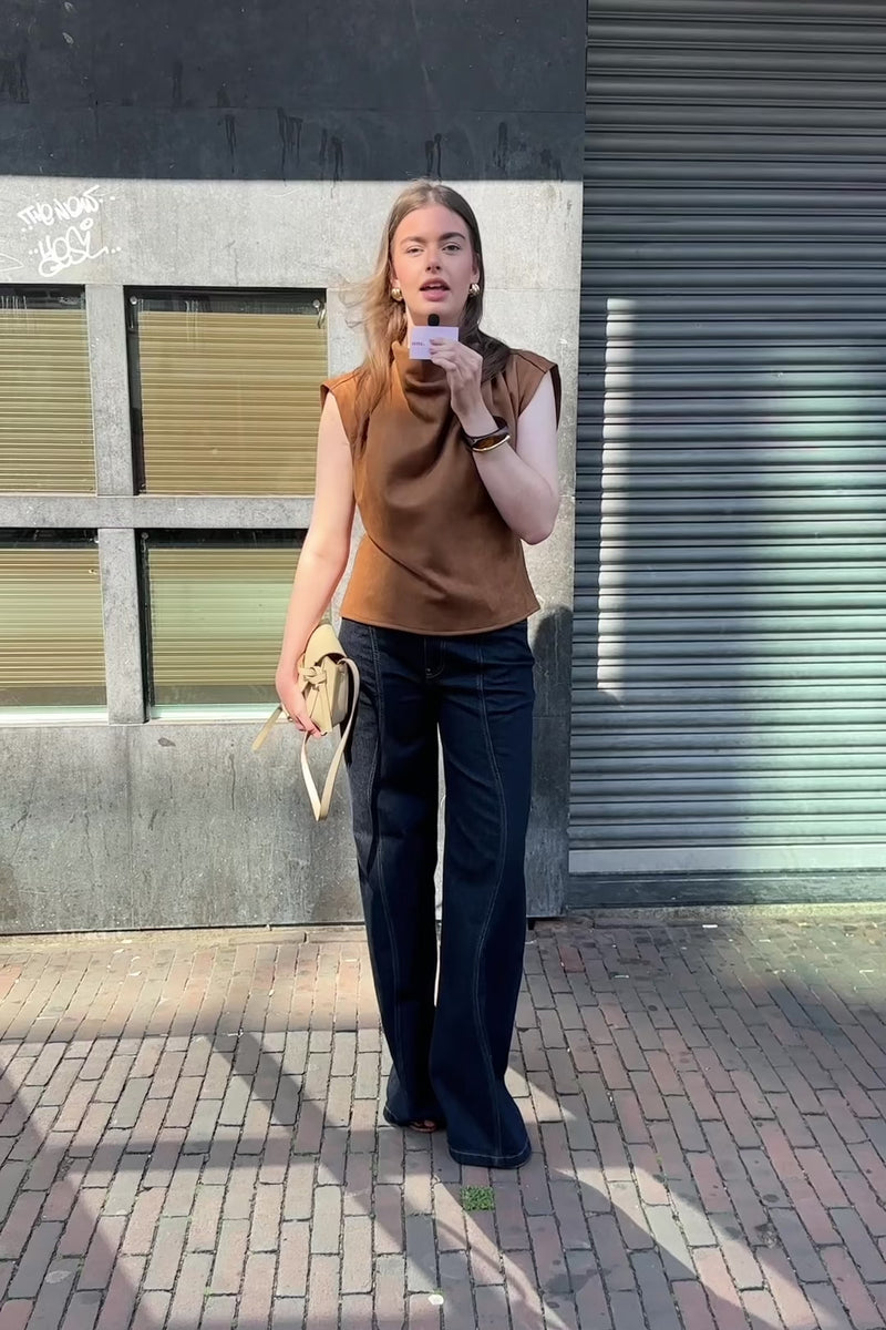 BobbieCC Pleat Top - Camel